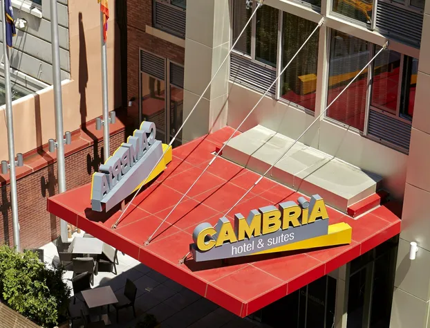 Cambria Hotel New York - Chelsea hotel detail image 3