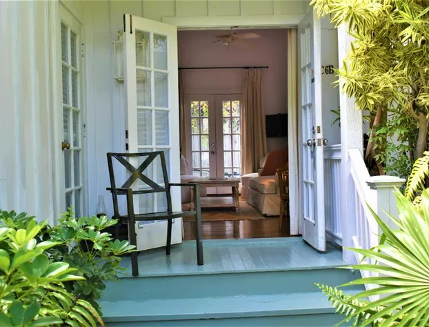 Simonton Court Historic Inn & Cottages hotel detail image 1