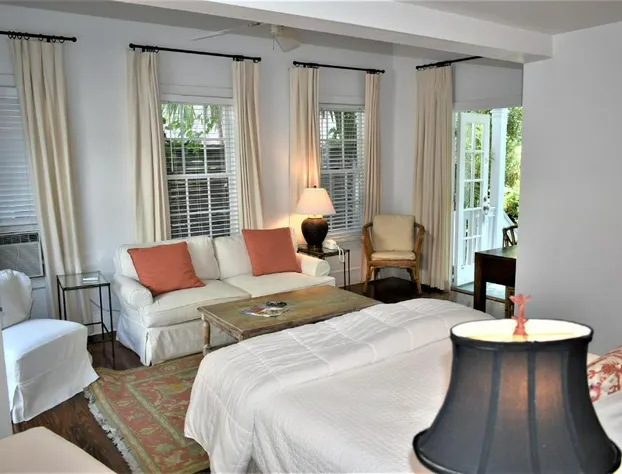 Simonton Court Historic Inn & Cottages hotel detail image 3