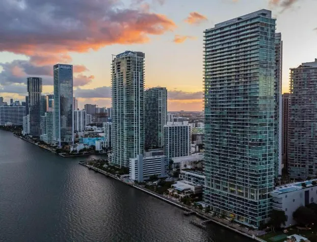 Up Midtown hotel detail image 3