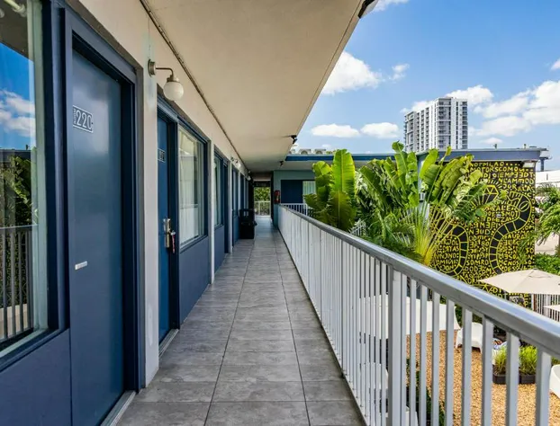 Up Midtown hotel detail image 4