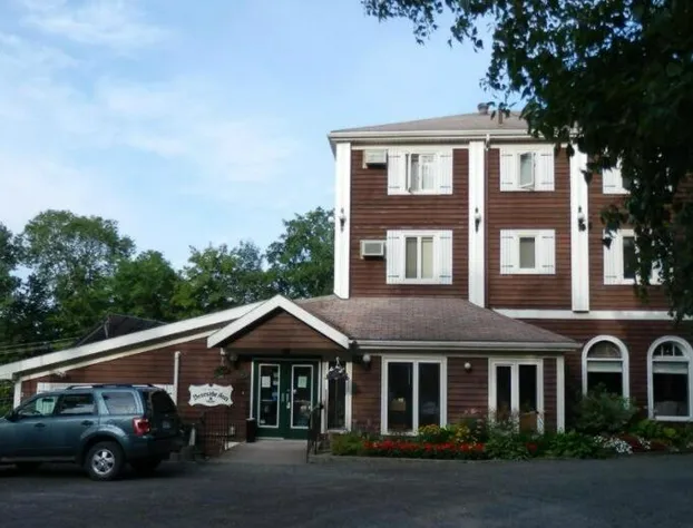 Braeside Country Inn hotel detail image 2