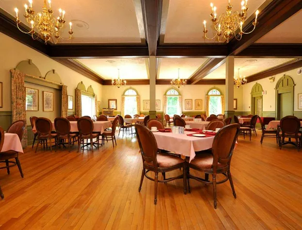 Braeside Country Inn hotel detail image 4