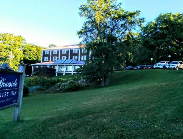 Braeside Country Inn hotel detail image 1