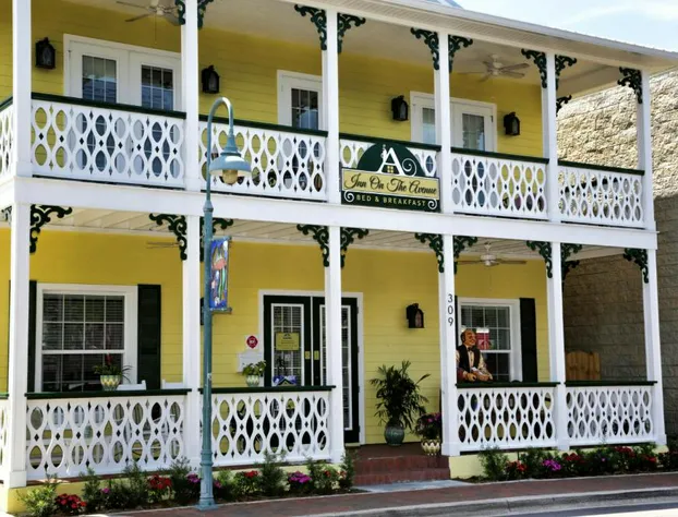 Inn On the Avenue hotel detail image 2