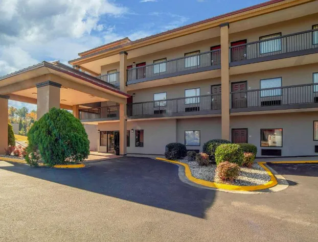 Quality Inn West Columbia - Cayce hotel detail image 2