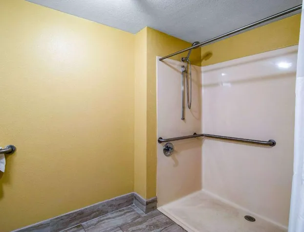 Quality Inn West Columbia - Cayce hotel detail image 3
