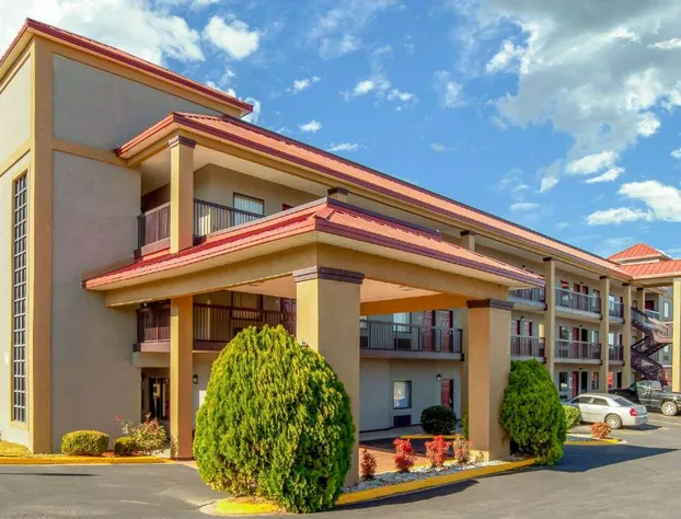 Quality Inn West Columbia - Cayce hotel detail image 1