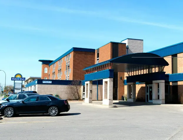 Days Inn by Wyndham Estevan hotel detail image 2