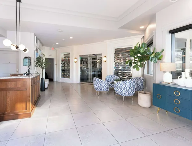 Prestige Beach House, WorldHotels Crafted hotel detail image 2