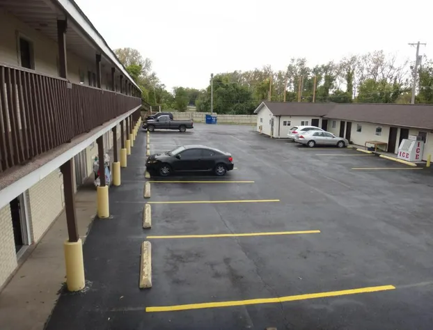 Indian Mound Motel hotel detail image 2