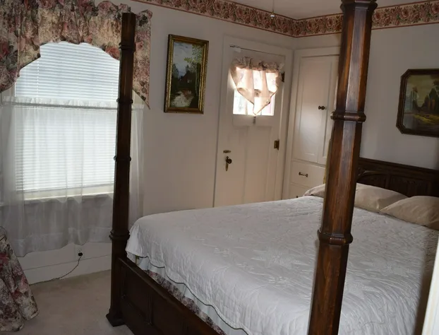 Pheasant Country Inn hotel detail image 4