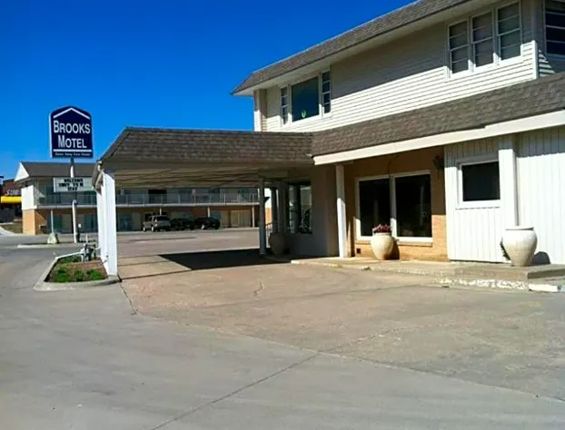 Brooks Motel hotel detail image 1