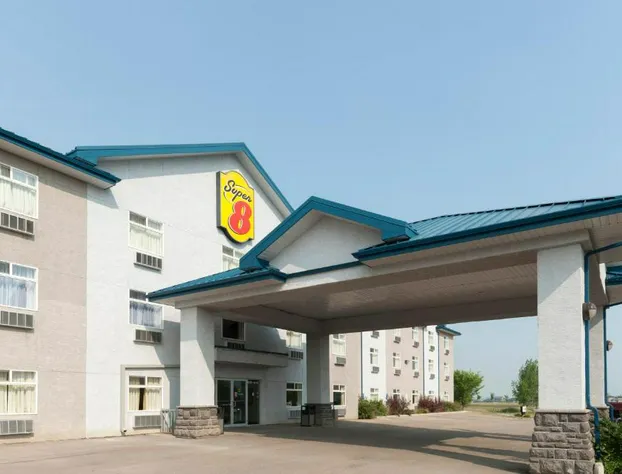 Super 8 by Wyndham Fort Saskatchewan hotel detail image 1