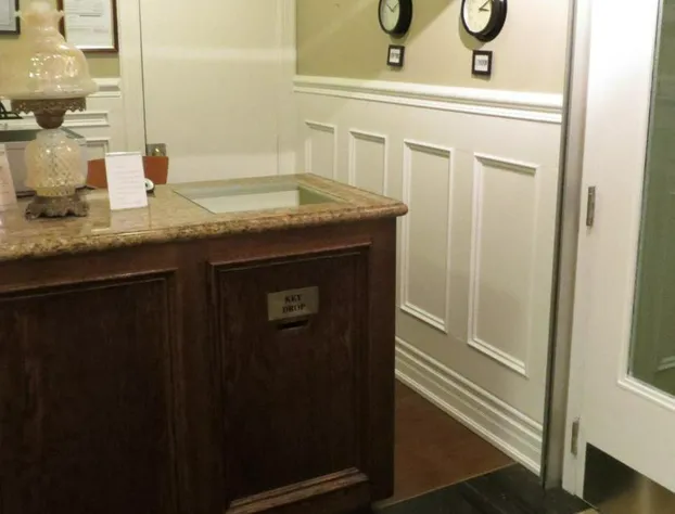 Victoria's Mansion Guest House hotel detail image 3