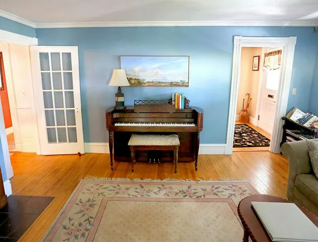 Kendall Tavern Bed & Breakfast hotel detail image 2