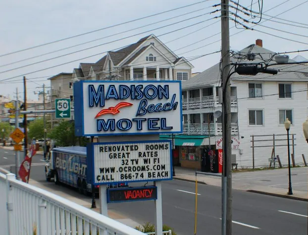 Madison Beach Motel hotel detail image 3