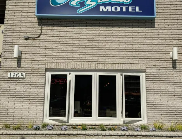 Crystal Sands Motel hotel detail image 4