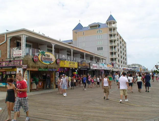 Shoreham Oceanfront Hotel hotel detail image 4