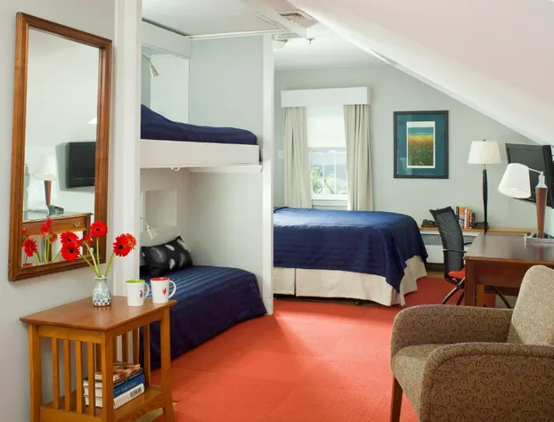 Irving House At Harvard hotel detail image 4