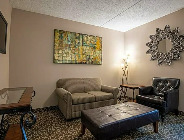 D. Hotel Suites & Spa hotel detail image 4