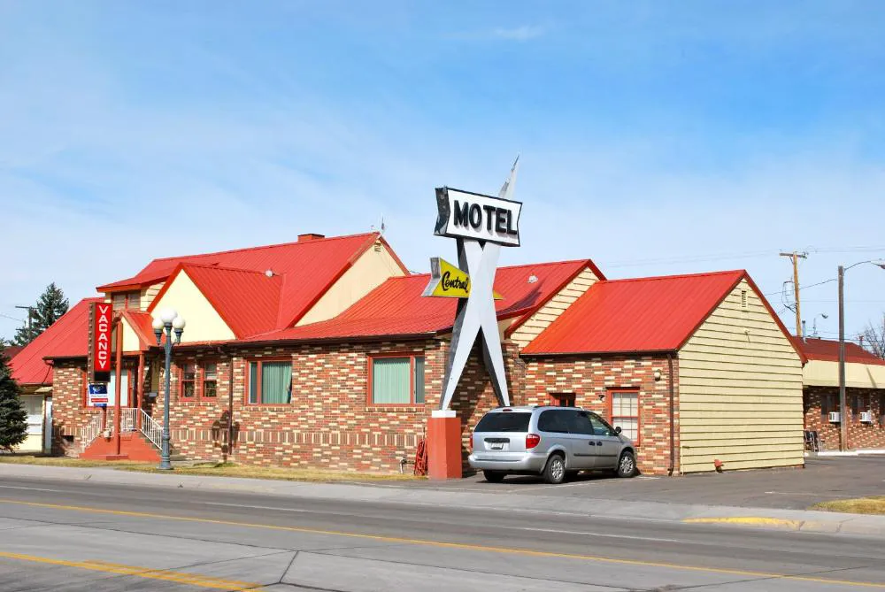 Central Motel Great Falls hotel hero