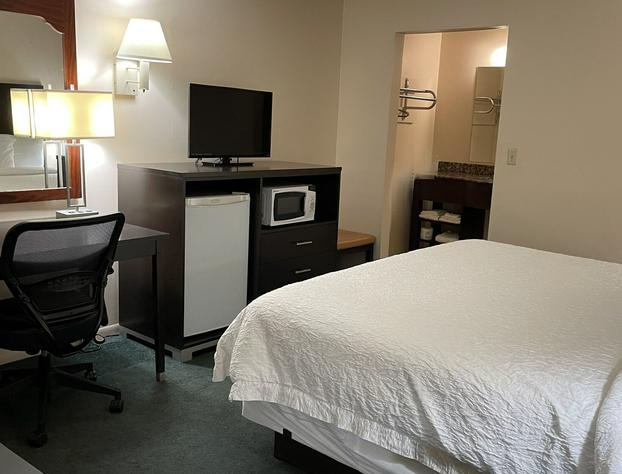 Slumber Inn Of Harrisonville hotel detail image 2