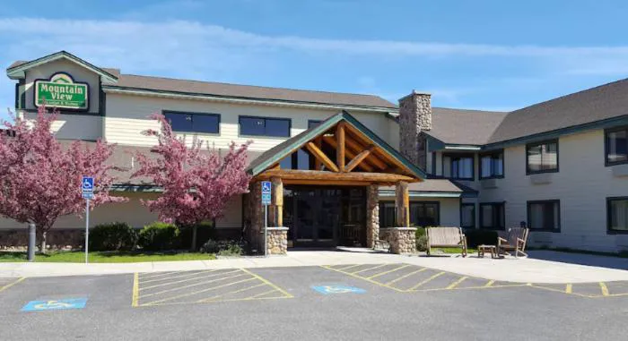 MountainView Lodge & Suites hotel hero