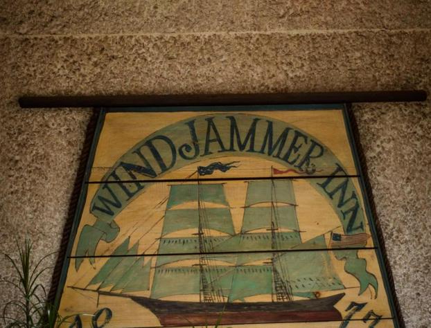 Windjammer Motor Inn hotel detail image 1