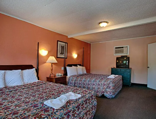 Economy Motel Inn & Suites hotel detail image 4