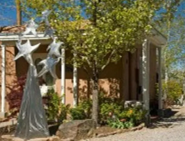 El Farolito Bed & Breakfast Inn hotel detail image 1