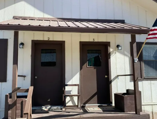 Summit Inn hotel detail image 3