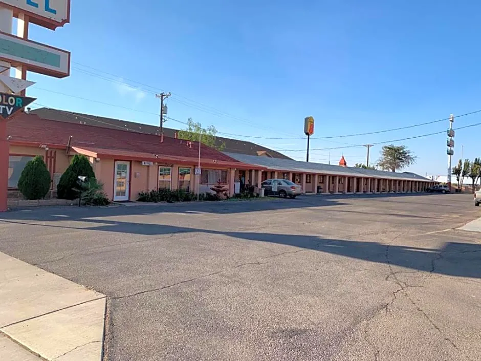 Western Motel hotel hero