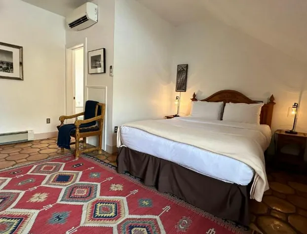 The Parador hotel detail image 4