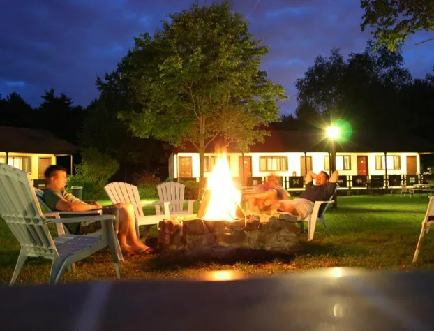 Bayside Resort Lake George NY hotel detail image 3