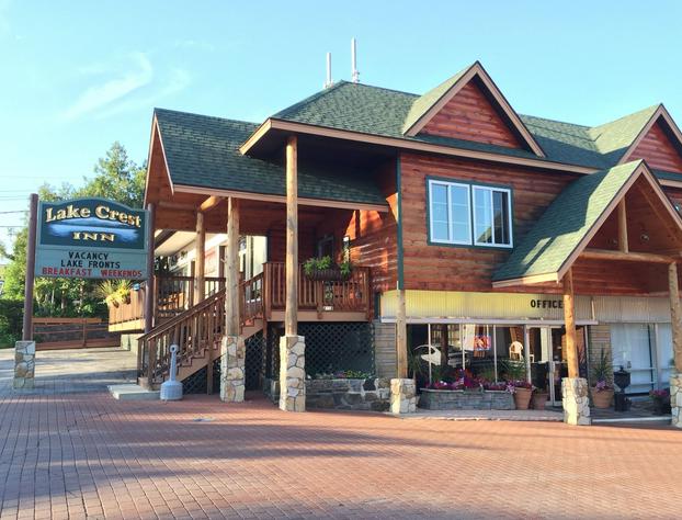 Lake Crest Inn hotel detail image 2