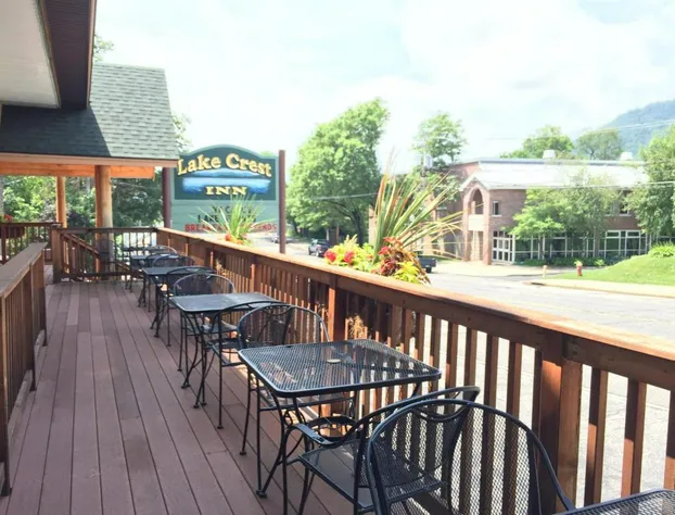 Lake Crest Inn hotel detail image 4
