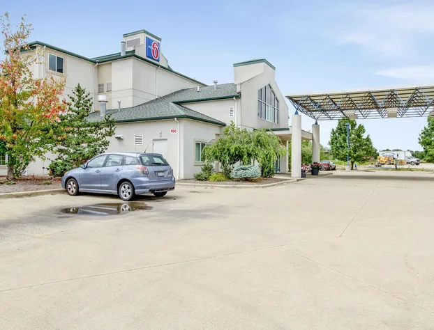 Motel 6 Medina, OH - Cleveland hotel detail image 4