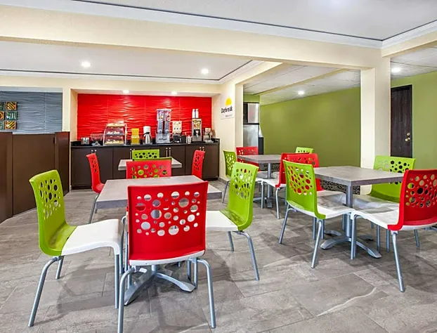 Days Inn by Wyndham Miami hotel detail image 2