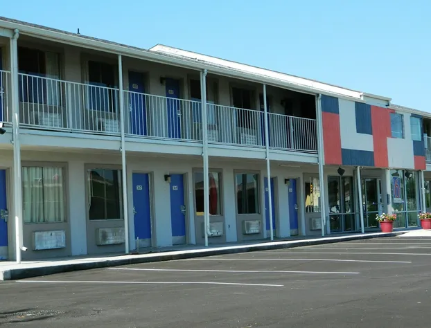 Motel 6 Oklahoma City, OK - Airport East hotel detail image 2