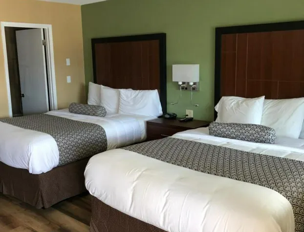 Knight's Inn Motel hotel detail image 4