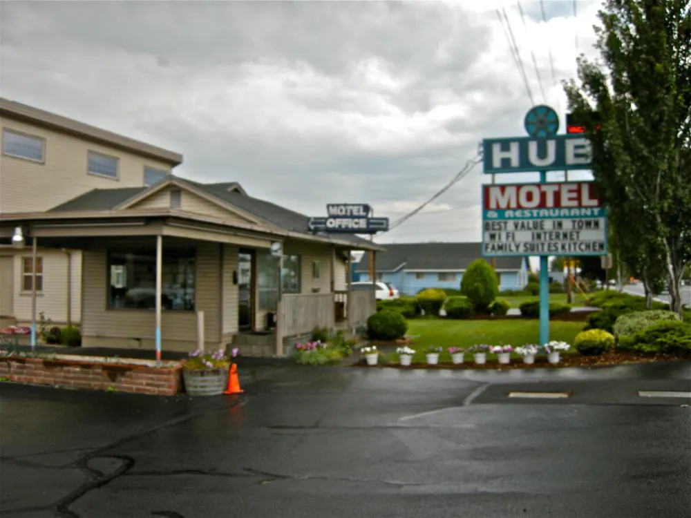 The Hub Motel hotel hero