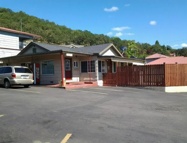 Roseburg Inn hotel detail image 1