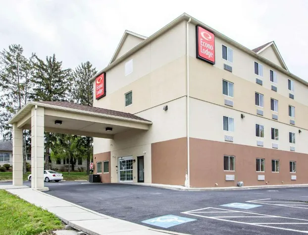 Econo Lodge Harrisburg - Hershey hotel detail image 1