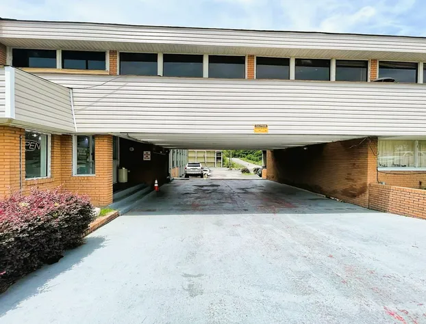 Palmetto Inn & Suites By Oyo Orangeburg hotel detail image 1