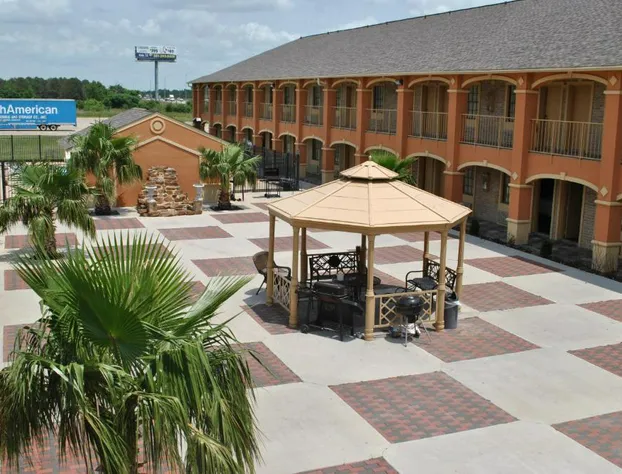 Executive Inn hotel detail image 1