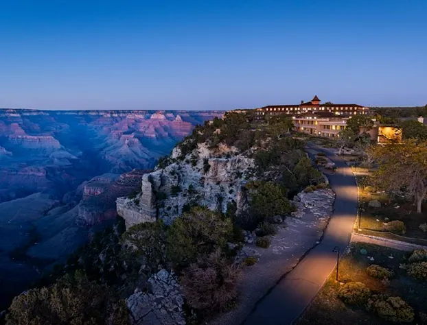 El Tovar - Inside the Park hotel detail image 2
