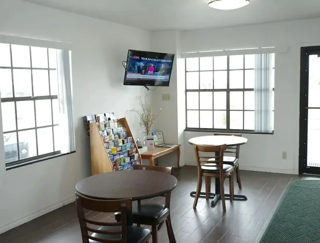 Giddings Executive Inn hotel detail image 2