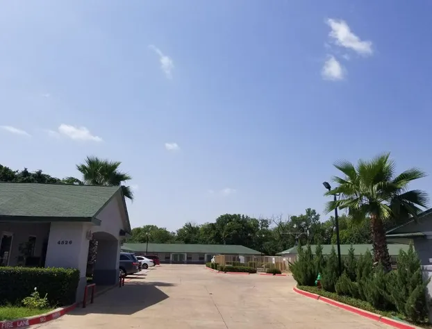 Haltom Inn hotel detail image 1