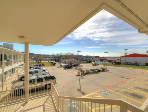 Motel 6 Kerrville, TX hotel detail image 4